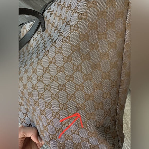 Gucci metallic monogram XL shopper tote - Picture 16 of 16